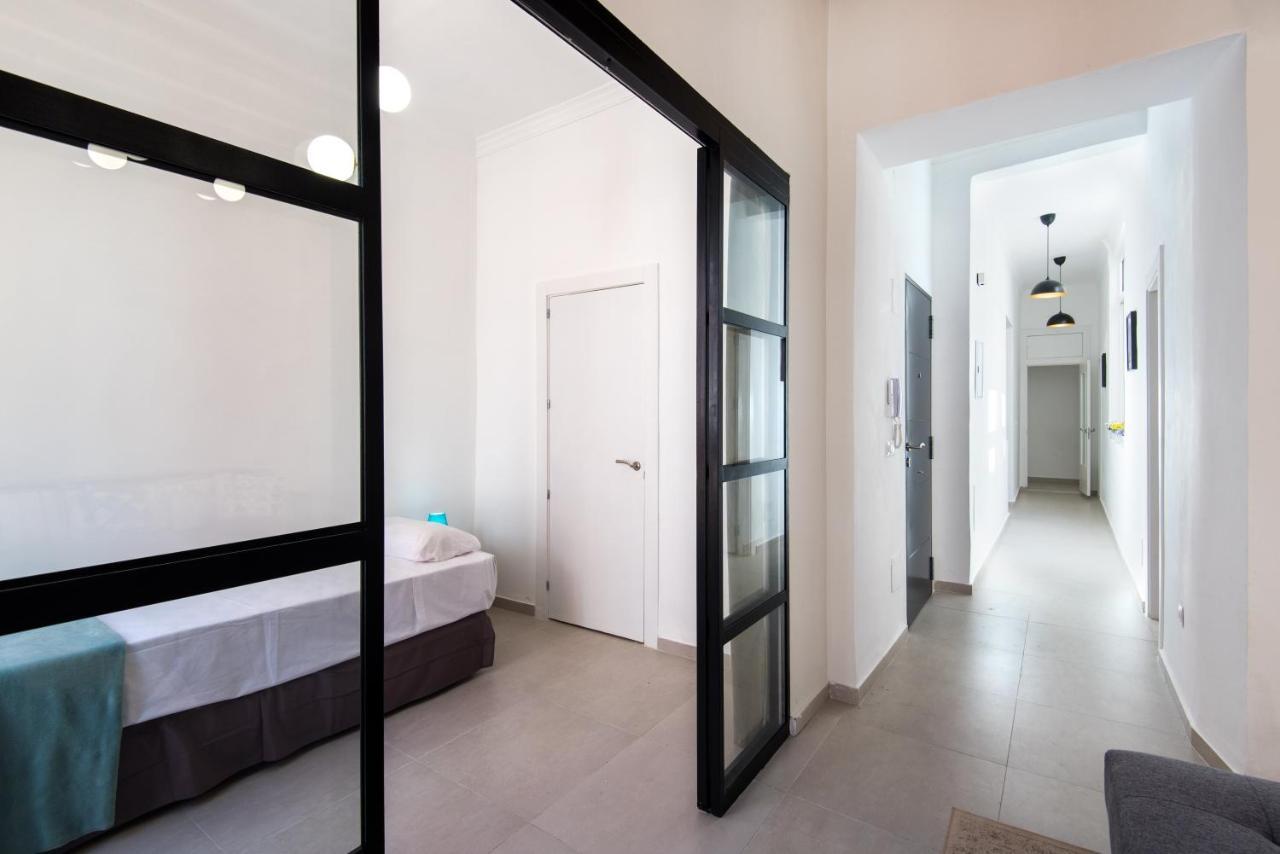 Malaga Tour Apartment- Elegance & Confort In The Historic Center 외부 사진